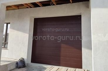 секционные ворота Doorhan